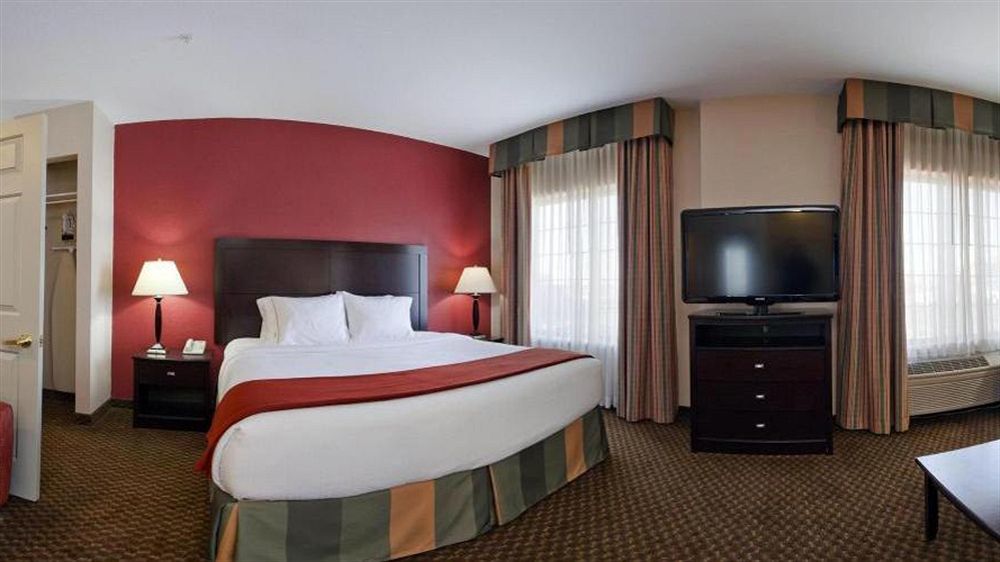 Holiday Inn Express Hotel & Suites Pleasant Prairie-Kenosha By Ihg Exterior photo